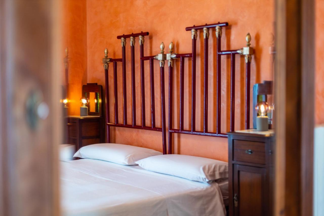 알리스테 Palazzo Dante B&B 외부 사진