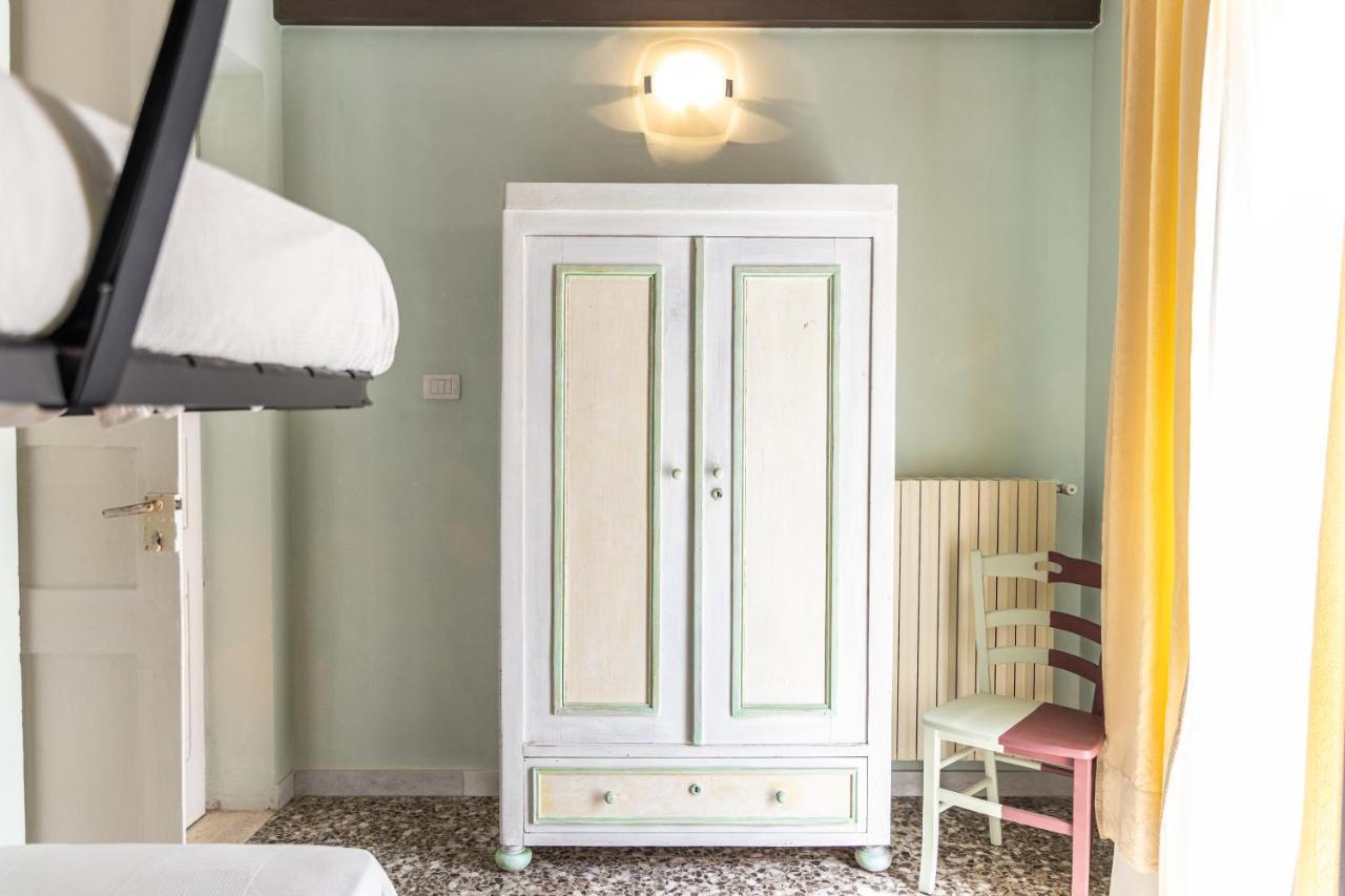 알리스테 Palazzo Dante B&B 외부 사진