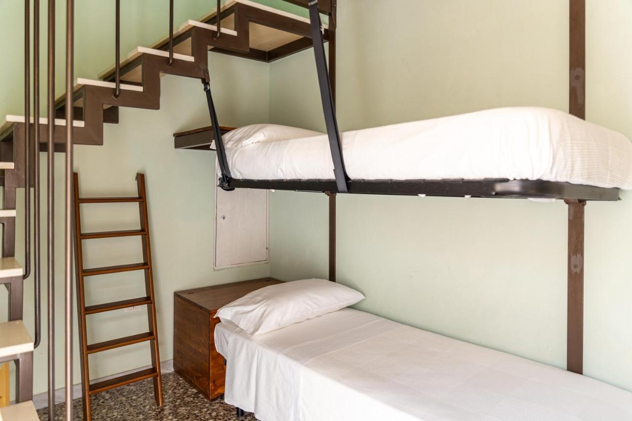 알리스테 Palazzo Dante B&B 외부 사진